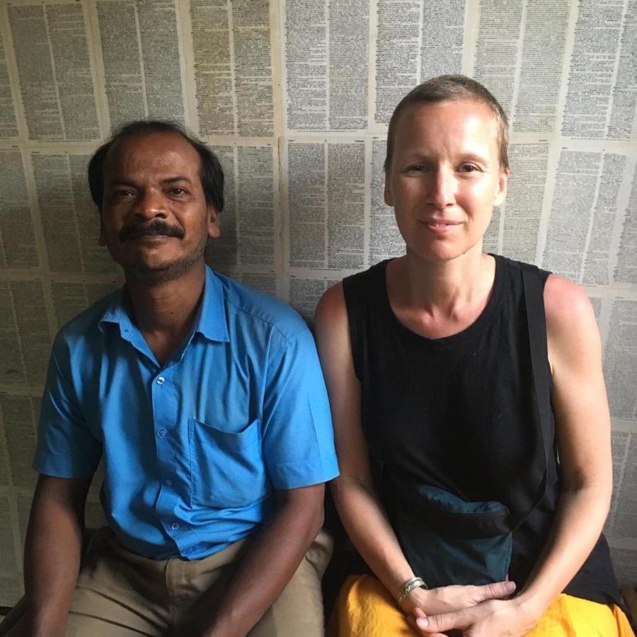 5/4 - Calcutta'S Freshest Bnb Экстерьер фото
